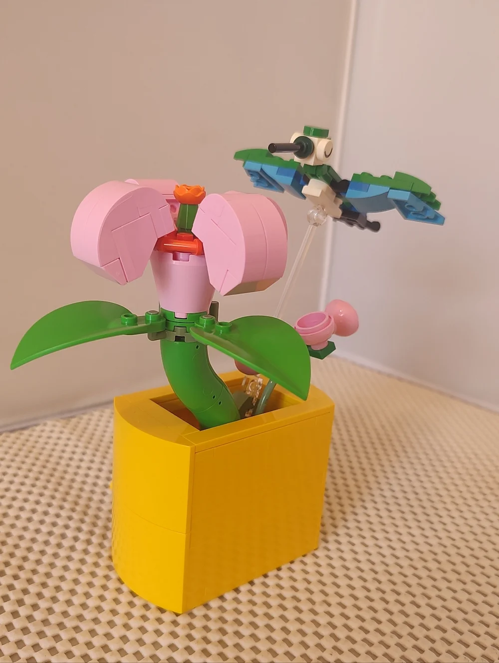 Lego 6641463 Happy Hummingbird B&N Exclusive Building Toy Set
